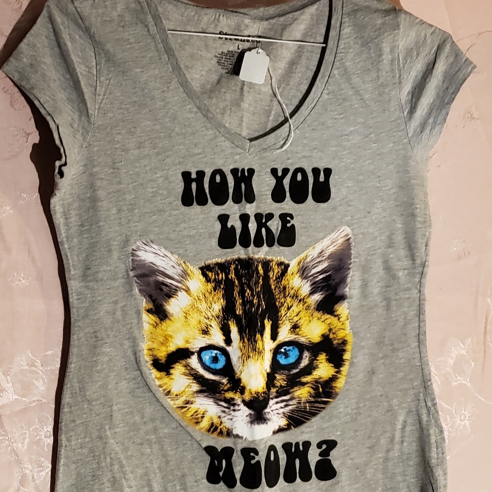 Graphic t-shirt
